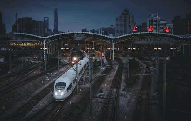 
上海为何又“放下身段”？_开云电竞中国(图7)